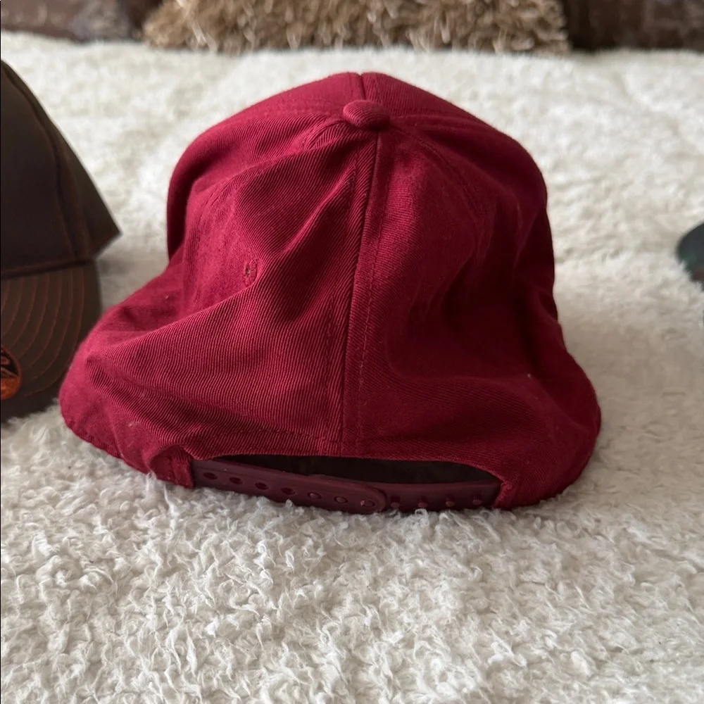 Jeep Brown, Red, and Green Hats a lot of 3 hats - Picture 6 of 7